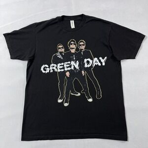Green Day Shirt Mens Large Black Hella Mega Tour 2021 Rock Band Concert Tee